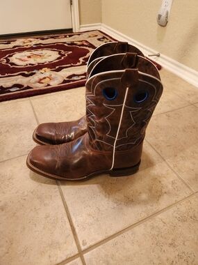 Nocona Brown Leather Cowboy Boots with White Piping and Blue Pull Holes